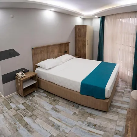 Tüm Palace Otel Bandırma